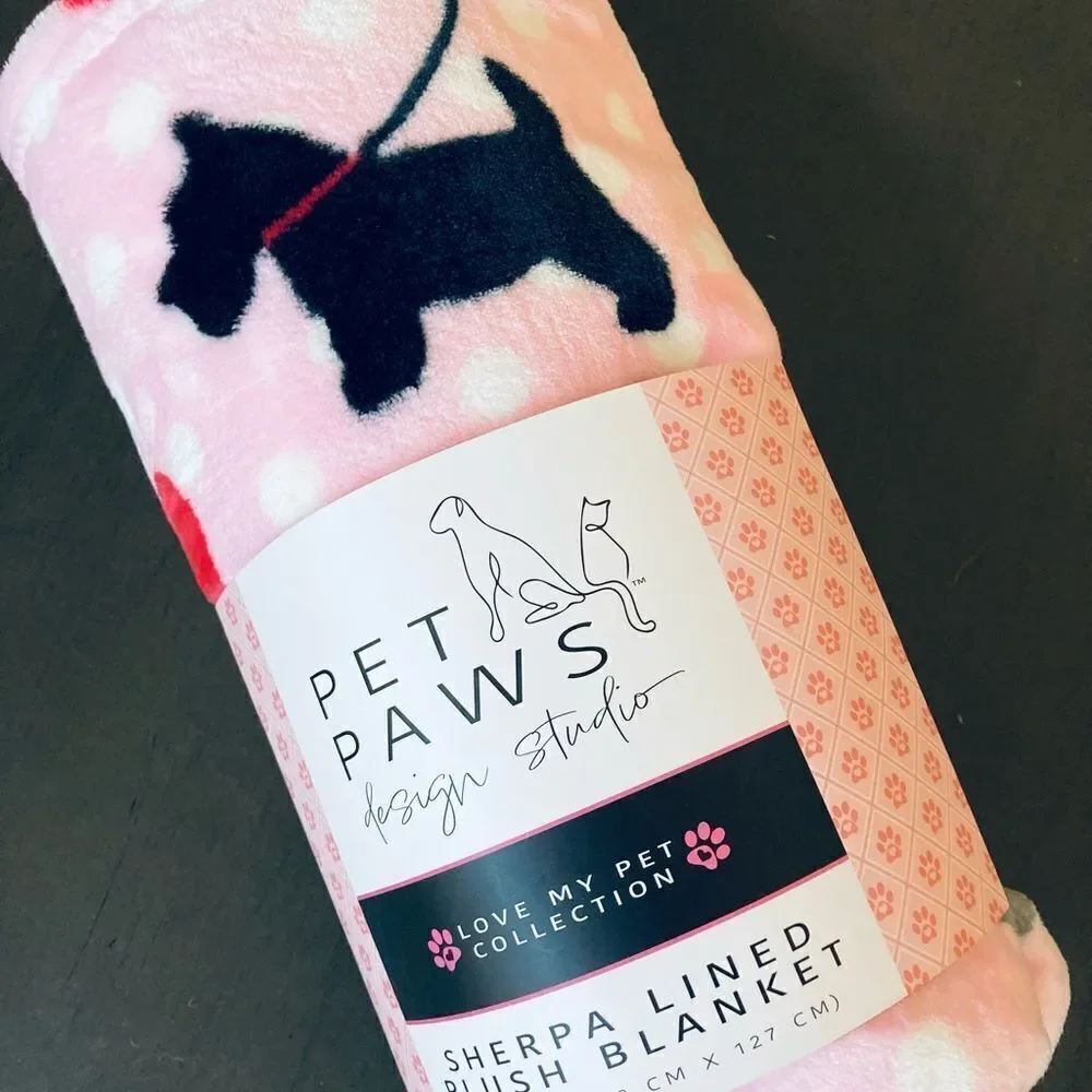Plush “Love” Valentine Dogs Pet Throw Blanket